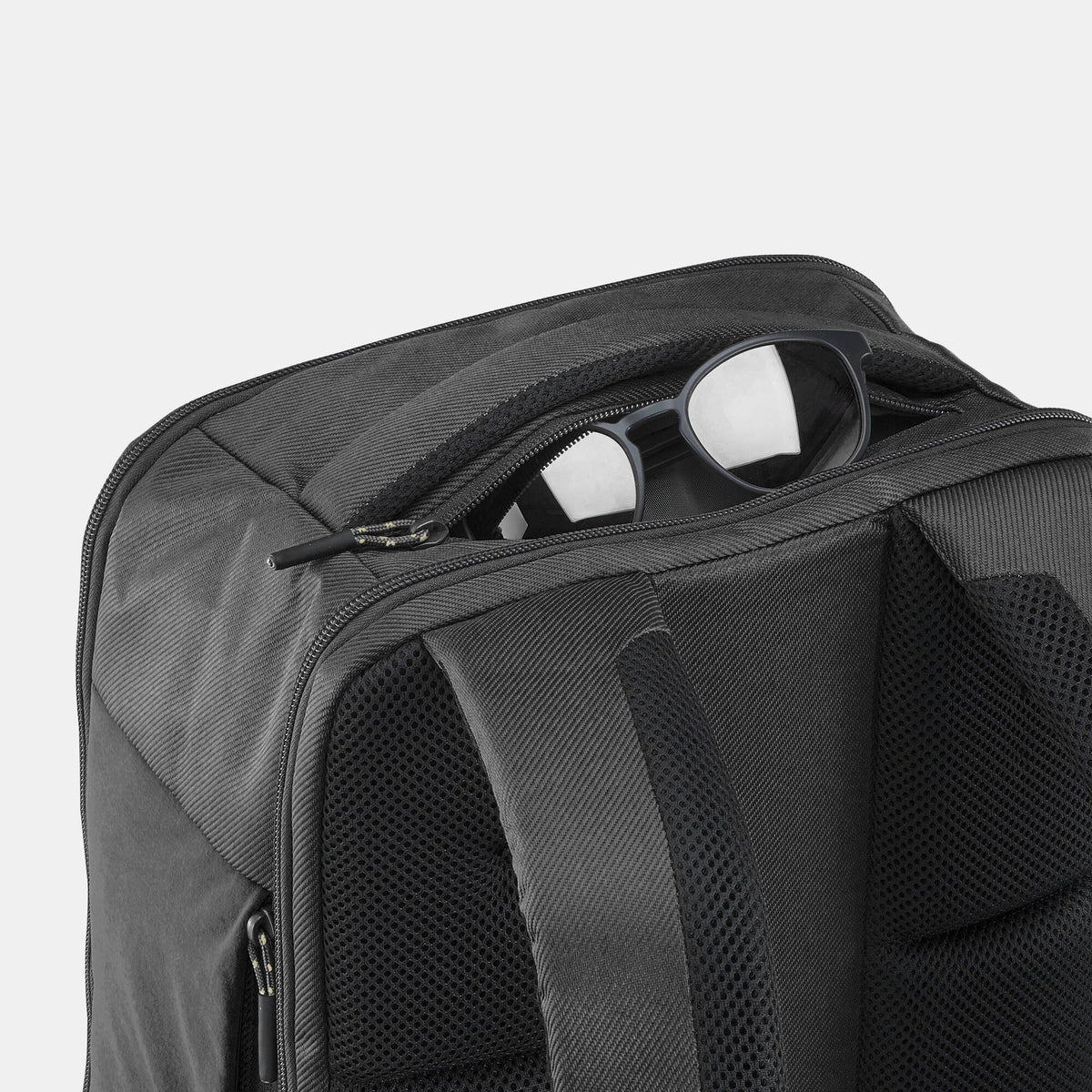 Quechua NH500 Escape 32 L Hiking Backpack