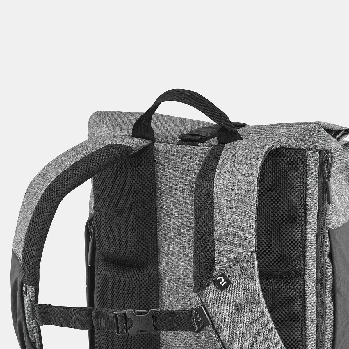 Quechua NH500 Escape Rolltop 23 L Backpack