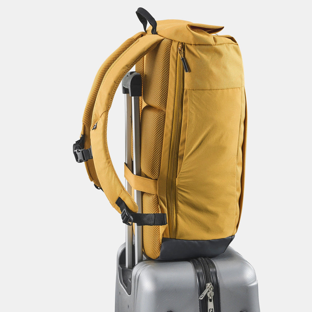 Quechua NH500 Escape Rolltop 23 L Backpack