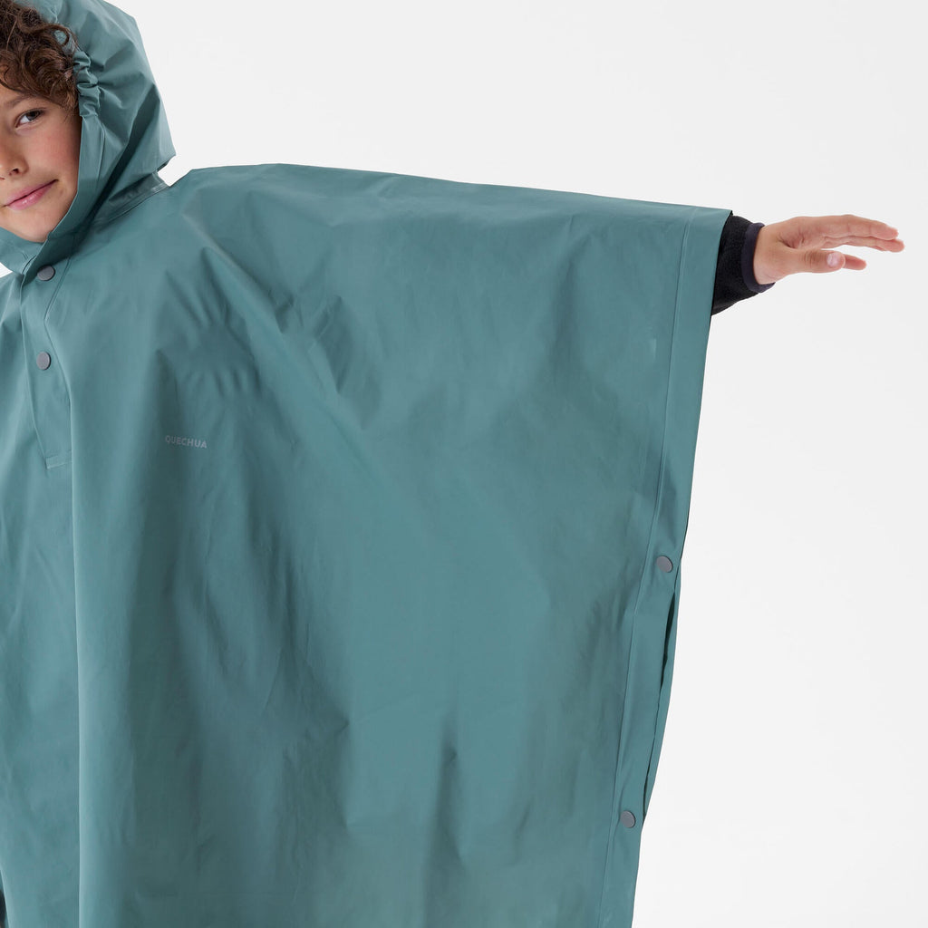 Quechua Kids’ MH100 Hiking Rain Poncho – Ages 7–15