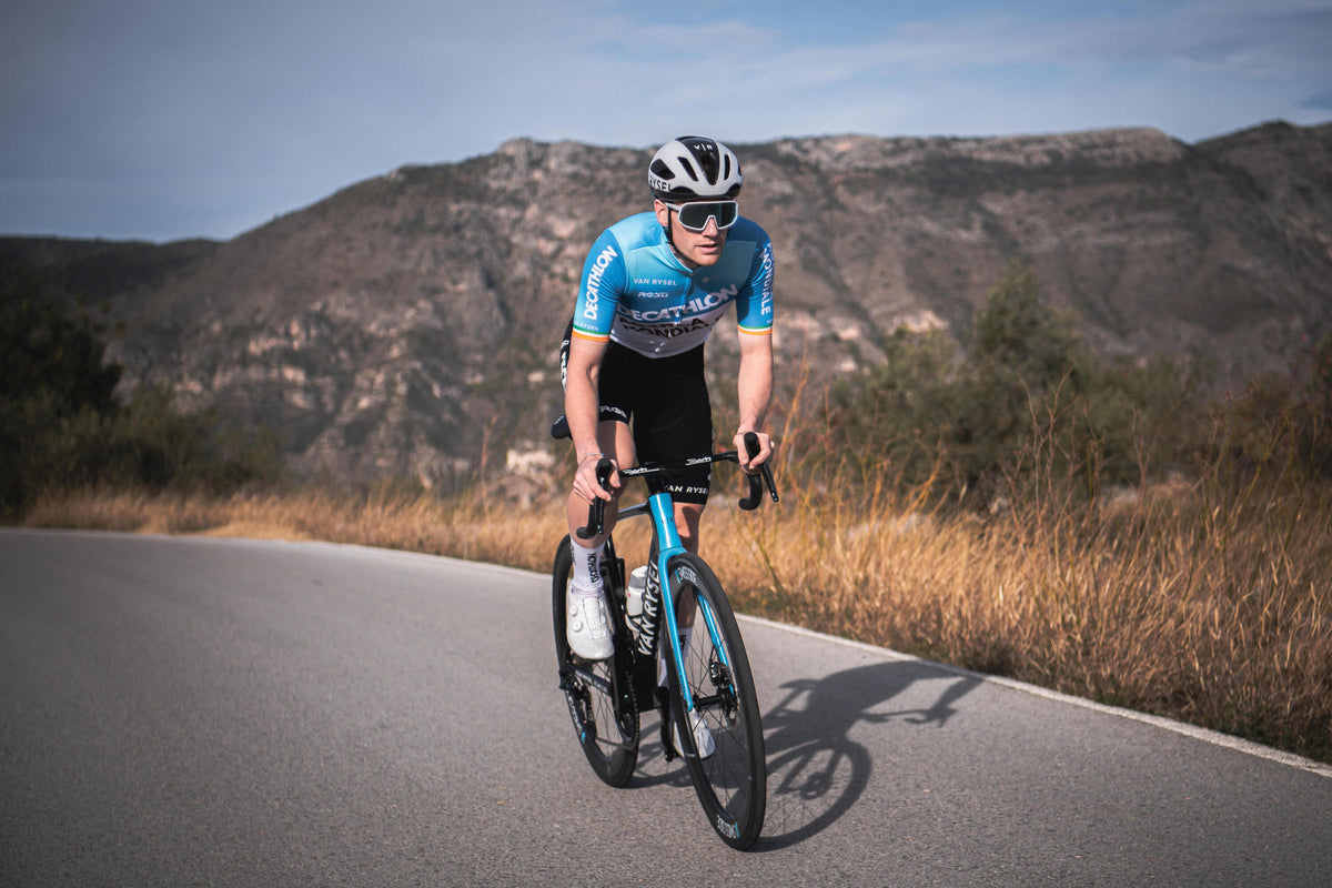 Van Rysel RCR Pro Replica Dura Ace Road Bike - Di2 AG2R Team