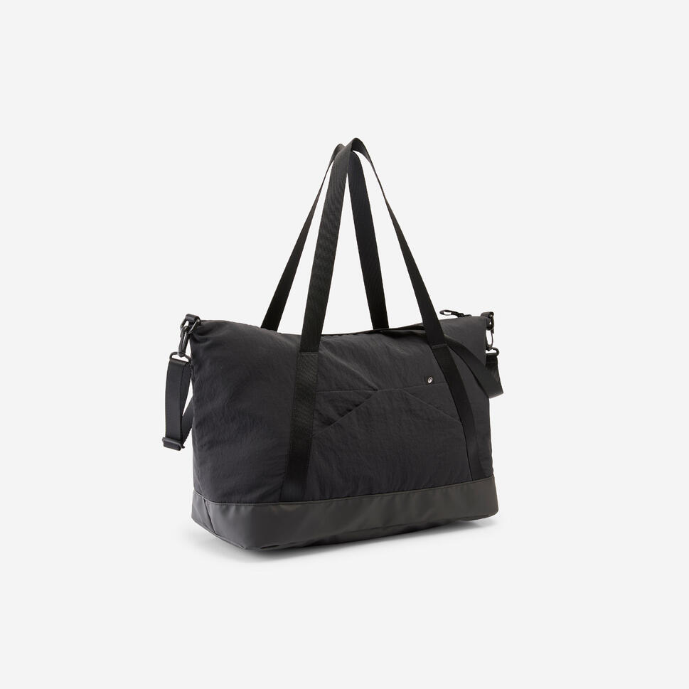 28L Sports Bag with Waterproof Pocket